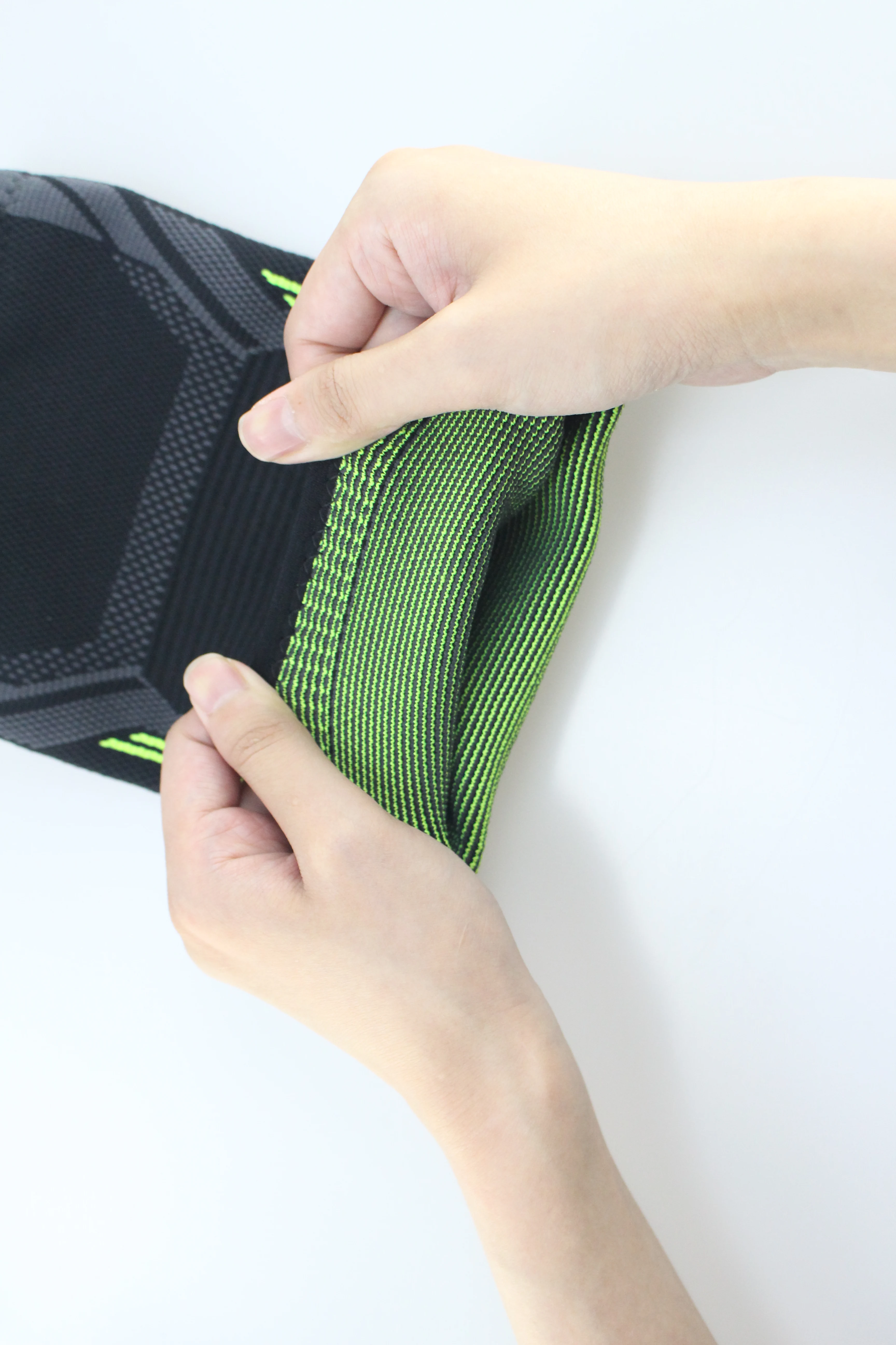 Low Price Custom Logo Anti Slip Silicon Elastic Nylon Sport Knee Brace Strap Sport Support Knee Sleeve Guard for Running