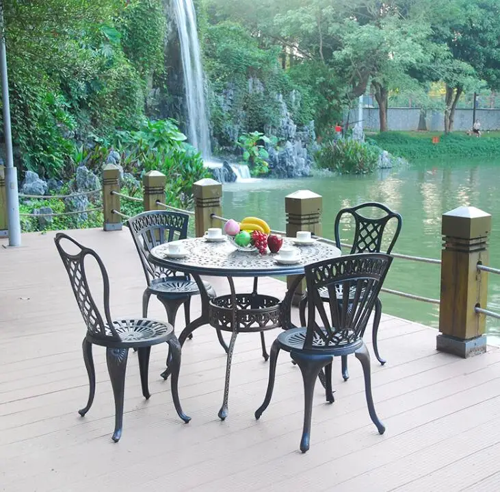 Garden Furniture Wrought AluminumTable and Chairs Cast Iron Table and Chair