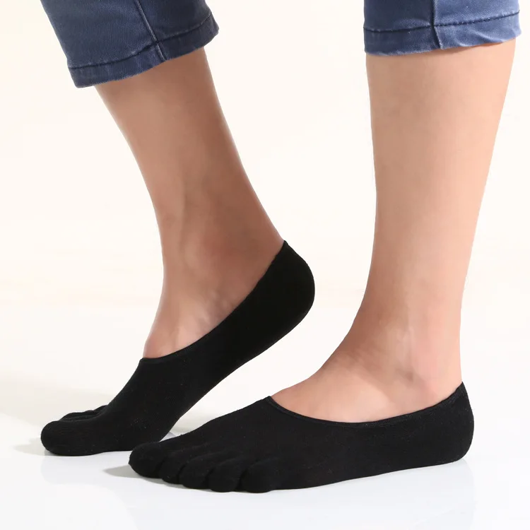 Custom Classic Type Plain Mens No Show meias Elastic anti-bacteria & odour resistant Combed Cotton Five Fingers Toe Socks