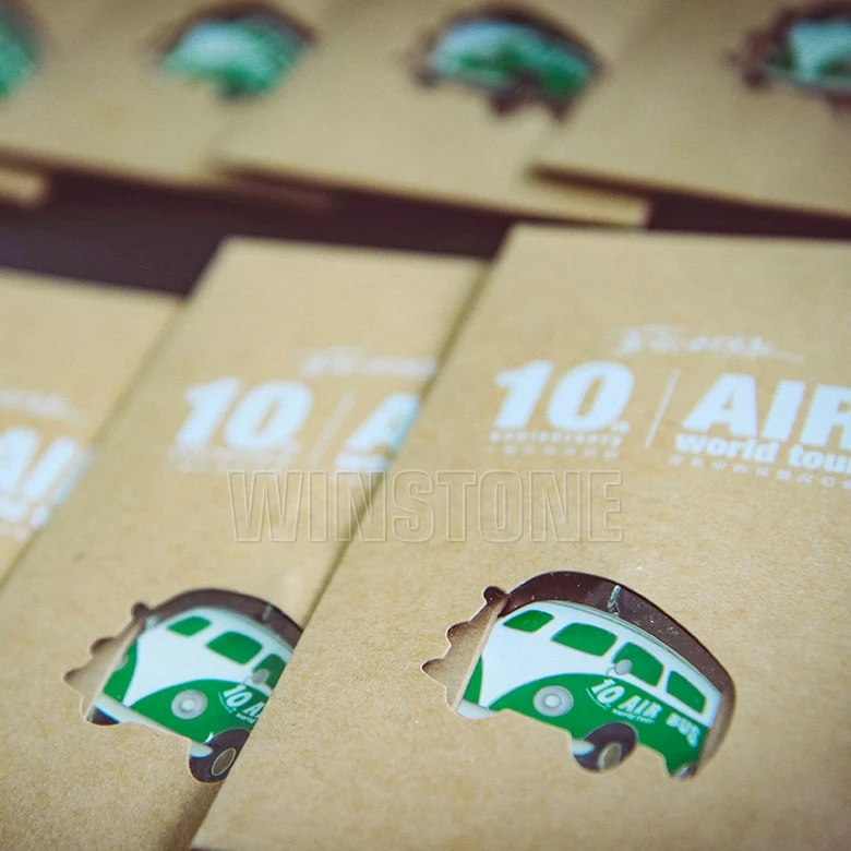 Custom Metal Van Bus Soft Enamel Logo Keychains for Rock Band Fan Souvenir Gifts