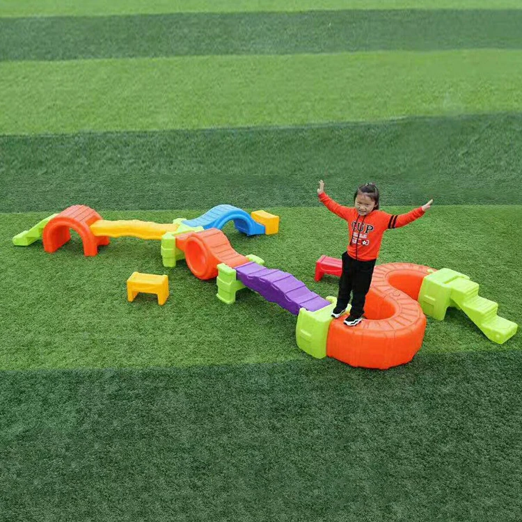 Детский сад открытый большой пластиковый Балансирующий мост