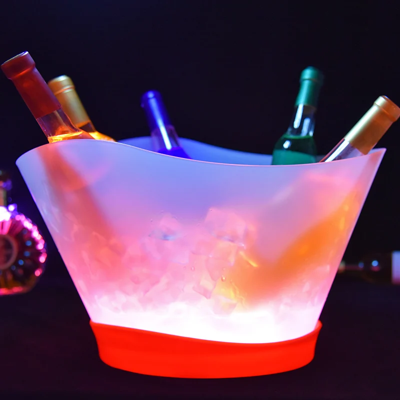 2023 Hot Selling  Pp Material Tray Hotel Promotional Led Ice Bucket For Beer