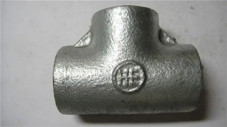 
2019 Hot Selling Competitive Price China Supplier Galvanized Pipe Clamp Fitting 