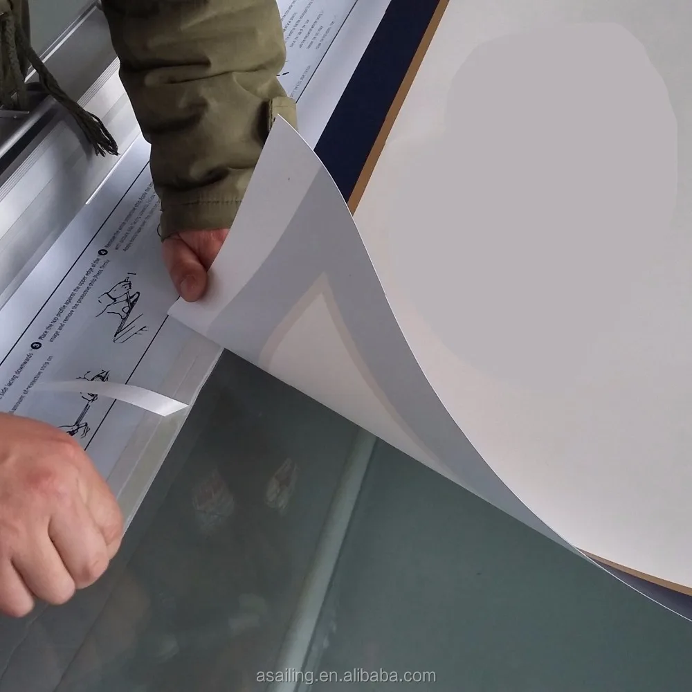 Easy set-up Pull up high resolution printing poster display