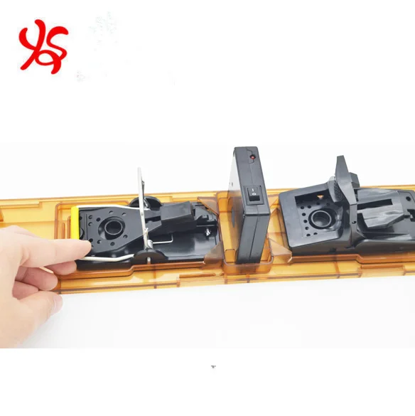 Safely Plastic mouse rat mice snap trap station with two doors for mouse rat control