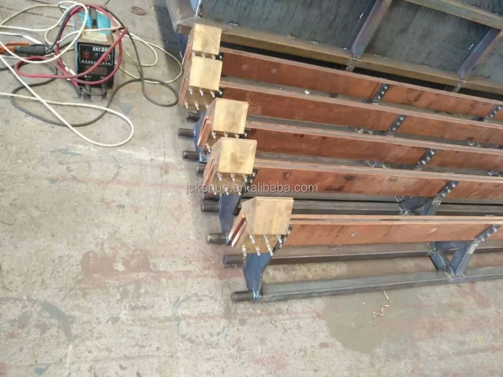 Vertical hard chrome electroplating tank with inner PVC and polarity reverse rectifier