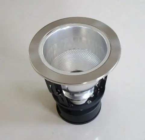 e27 vertical downlight fitting with china supply