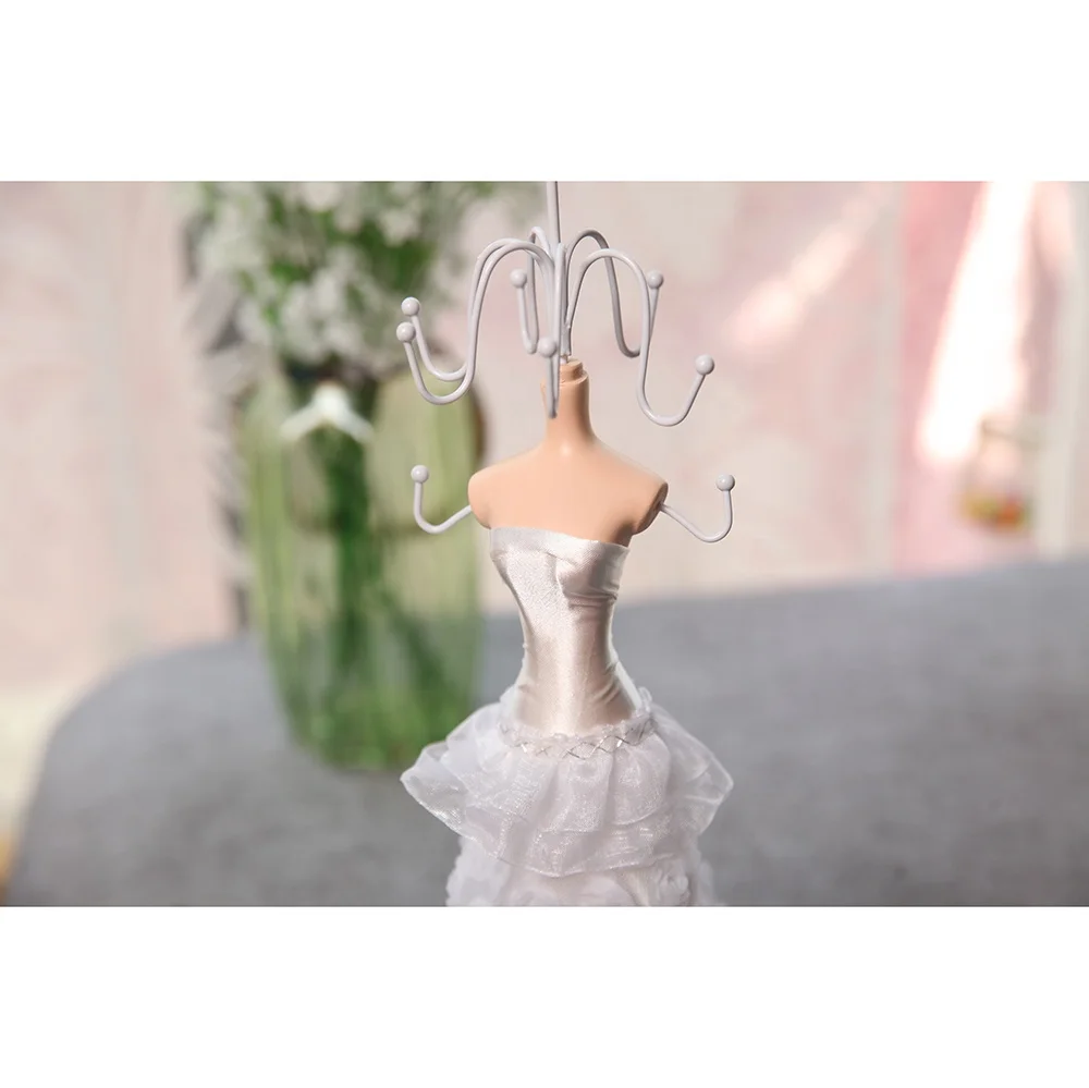 White Rose flower Princess Model Handmade Jewelry Holder
