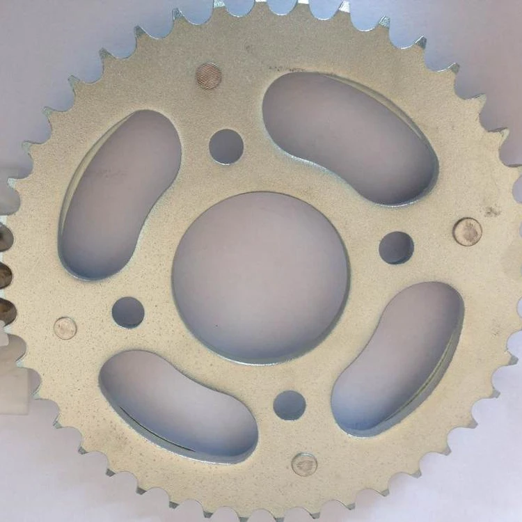 white zinc 428H chain and 45# CG 150 motorcycle rear sprocket 43T