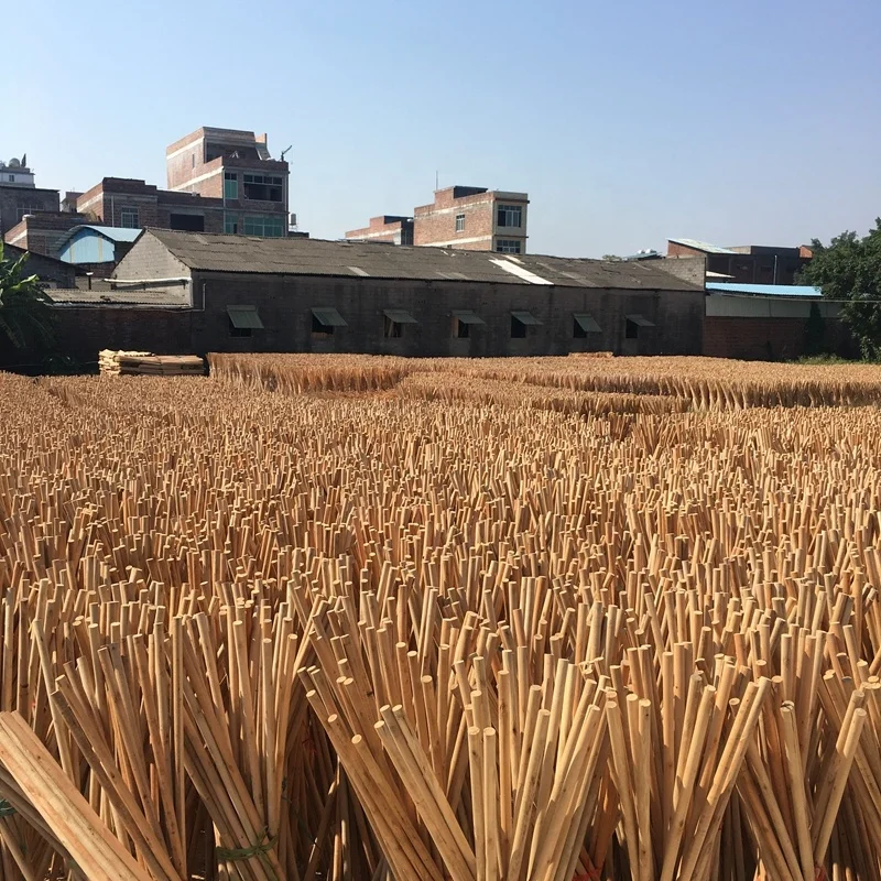 Good quality industrial mop stick Wood Pole varnished broom wooden handle Lacquering broom wooden stick for mop