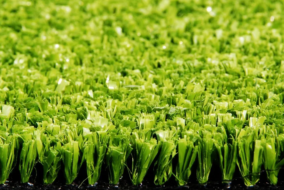 Artificial grass for badminton court mat