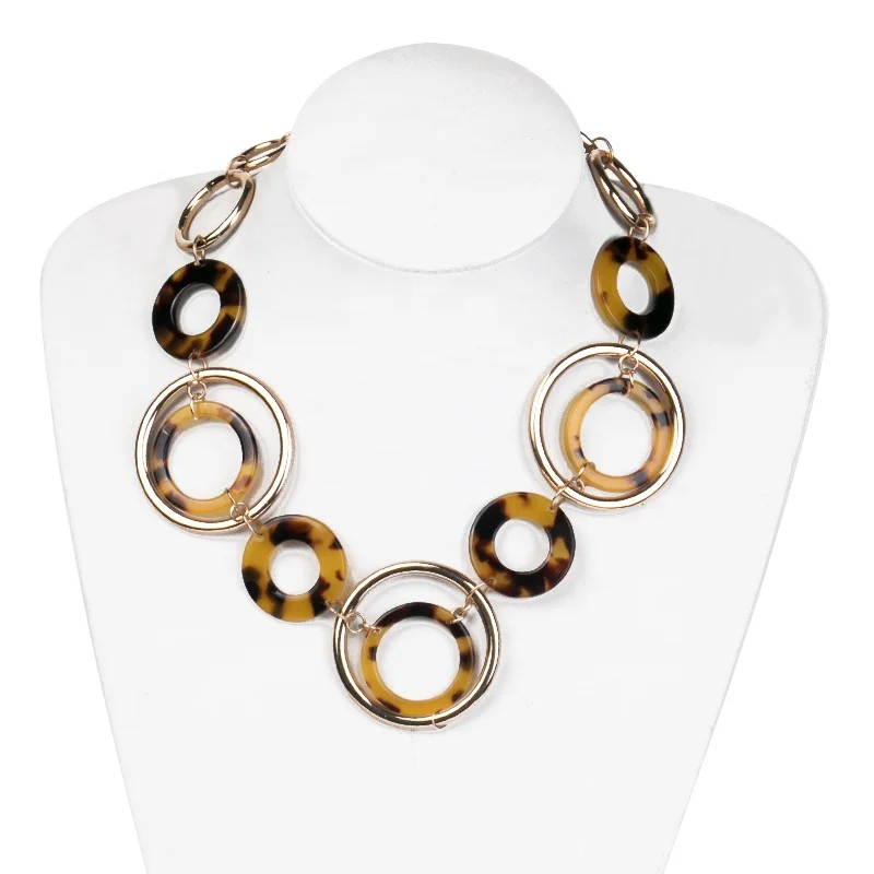 New Brushed Metal Disc Minimalist Tortoise Shell Acrylic Dangle Resin Necklace for Women