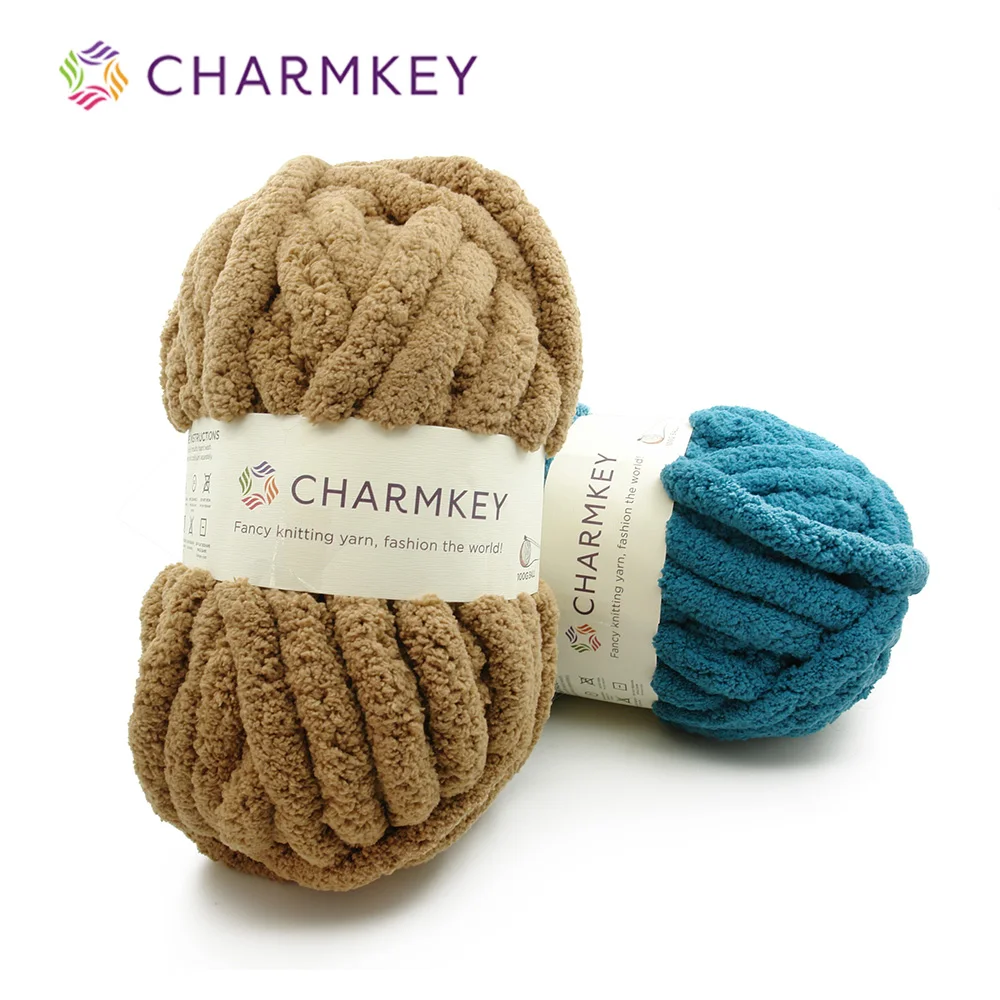 Super Bulky 100% polyester Chenille Yarn for hand knitting blanket