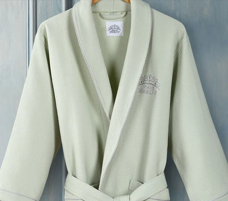 Custom Size 100% Cotton White Shawl Collar Terry Bathrobe in stock