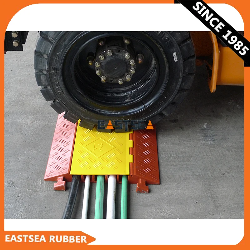 Cable Ramp Rubber Cable Protector Humps 5 Way PU Cable Cross Outdoor