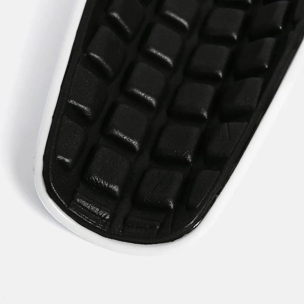 Best Selling Blank White Honeycomb Surface Lightweight Safety Mini Football Soccer Shin Guard Pads