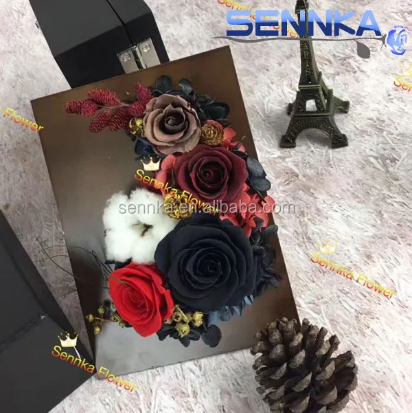 Wholesale Christmas Gift Eternal Rose Preserved Flower Photos Frame Home Decorative Dried Flower In Wooden Frame