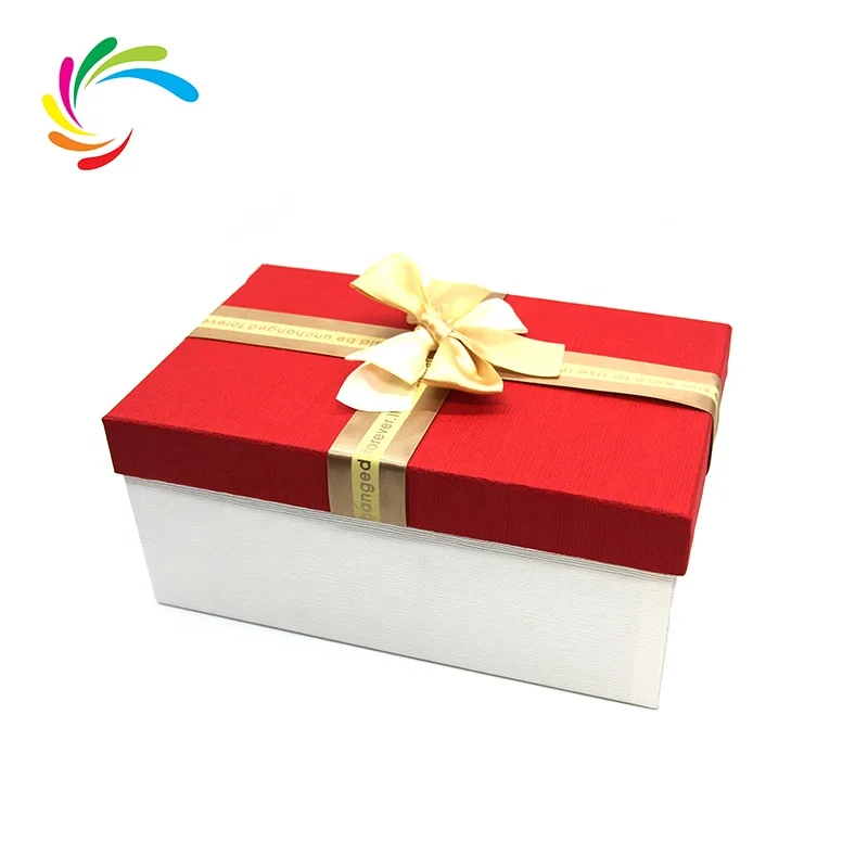 China Manufacturer Cheap Wholesale Print Custom Logo Luxury Christmas Gift Box with Ribbon