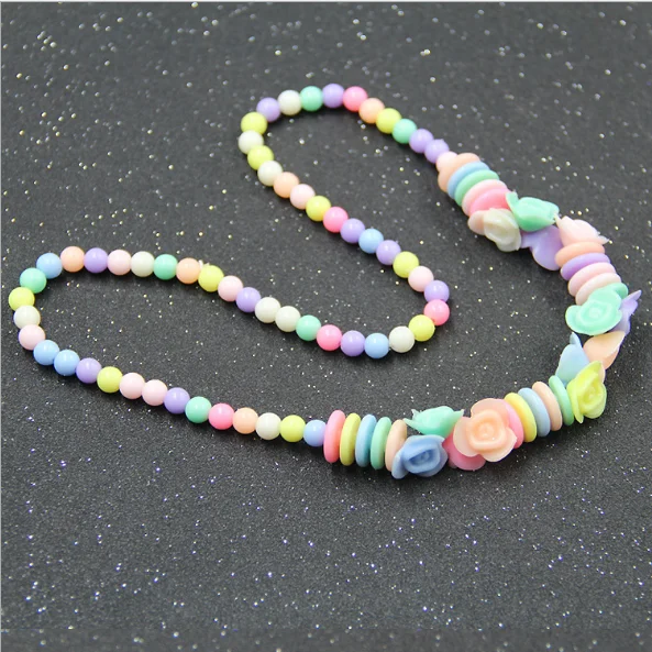 Kids Jewelry Peach Heart Necklace Acrylic Beads Color Cartoon Creative Sweater Chain