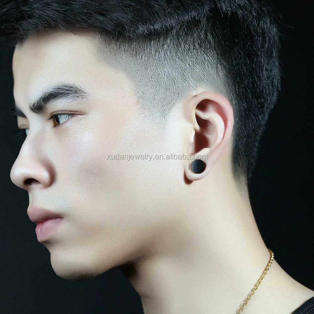 2013 Wholesale Men Round Shaped Magnetic Earrings for Girls and Boys Jewelry