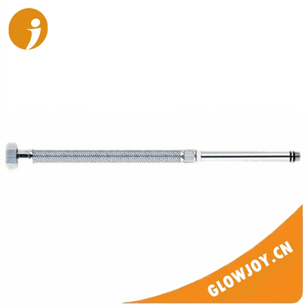 С длинной иглой подводка в металлической оплетке к сместителю F1/2XM10X100 не окислится и не сгниет