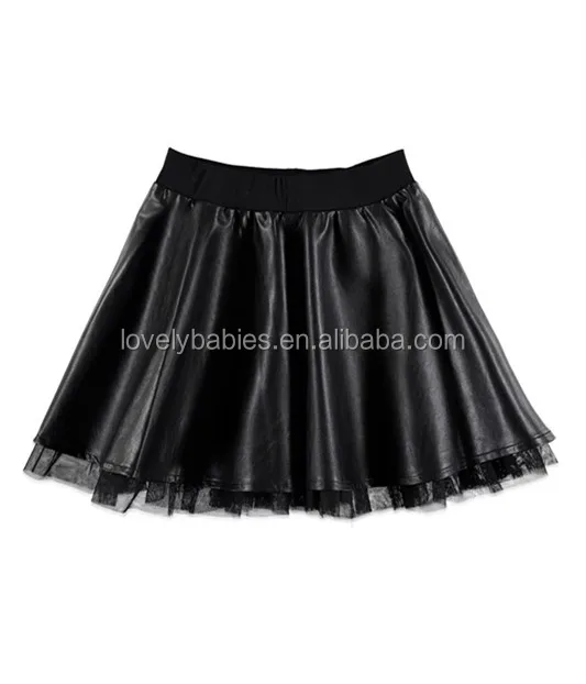 Модная детская юбка Модель 2016 черная плиссированная из искусственной кожи