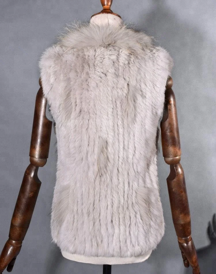 Women warm clothes knitted raccoon fur vest sleeveless jacket  raccoon fur