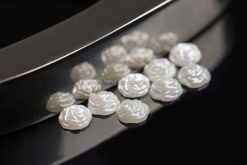 Plastic factory fashion accessories raw material all types of beads wholesale plastic white garment beads pearly for craft