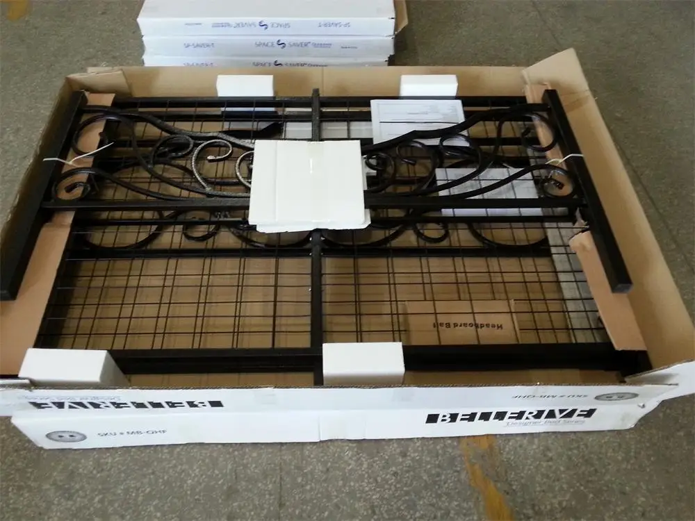 Metal Queen Bed Simple Modern Double Bed Double Antique brass self-lock slat metal bed Q007