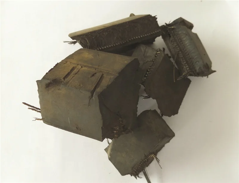 Waste rubber recycling tire crushing production line