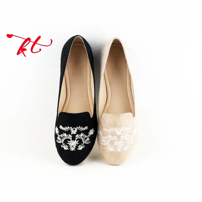 Latest design embroidery women fancy flat casual shoes