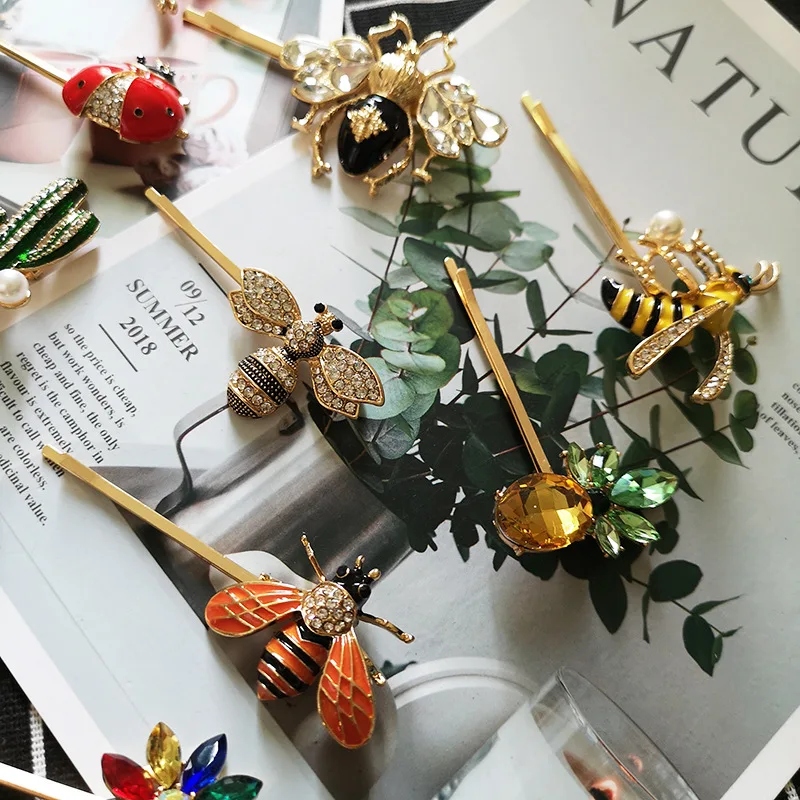 Wholesale Korean Cute Girl Crystal Animal Butterfly Parrot Bee Hair Display Korean Hair Clip Display Female Hair Jewelry
