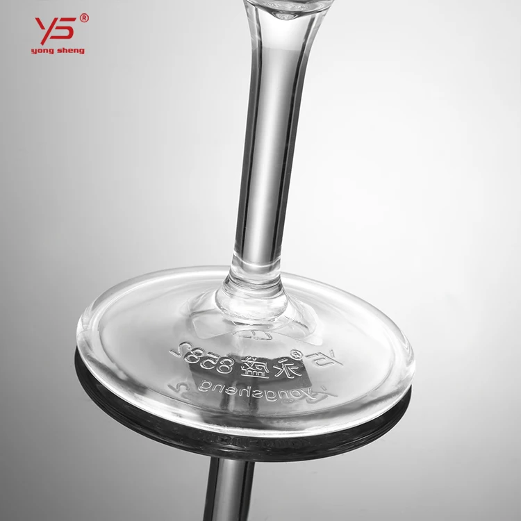 Unbreakable plastic 10oz martini cup