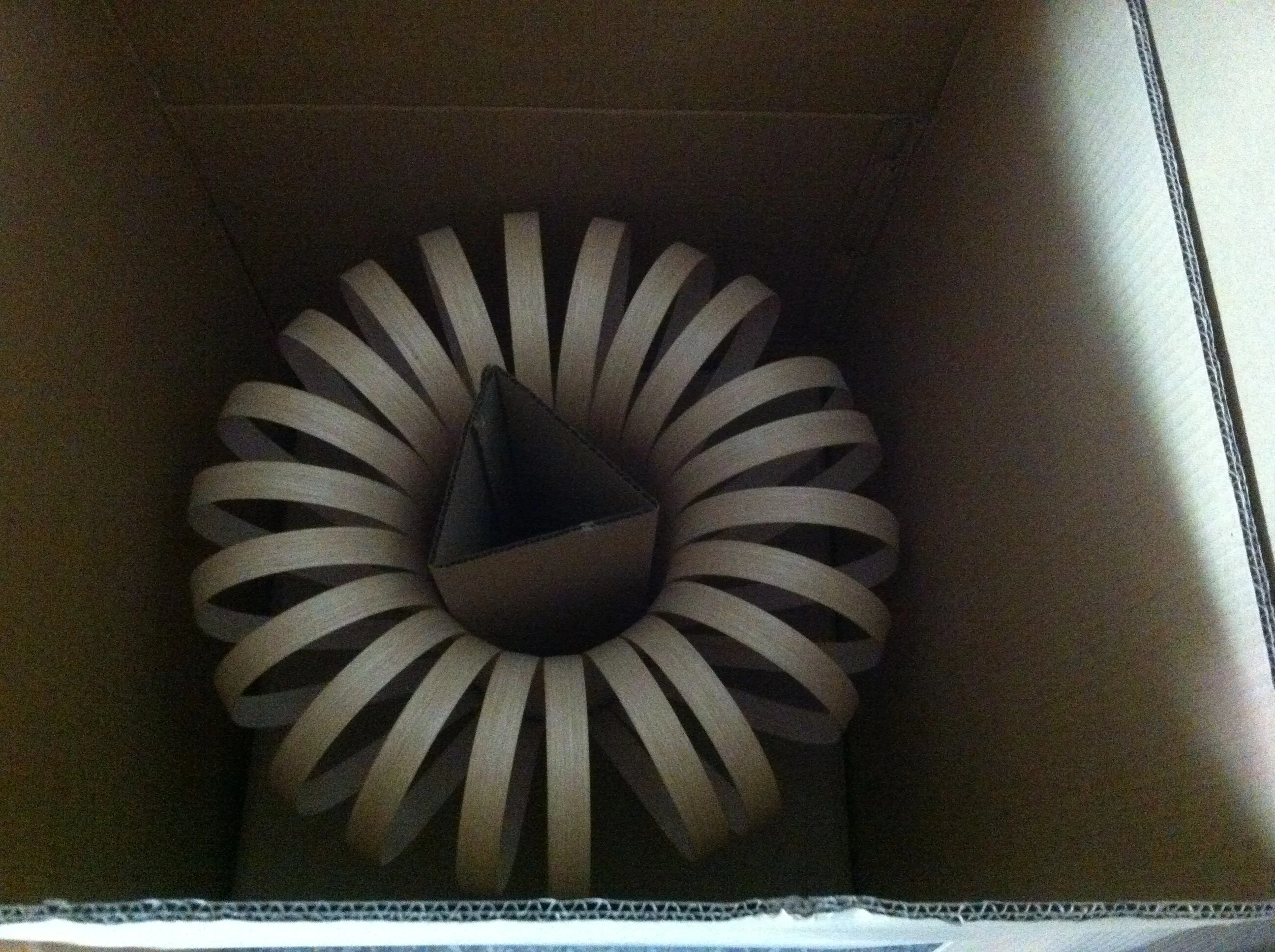 China Contemporary Hotel Restaurant Lighting Wooden Hanging Lamp Suspension Light