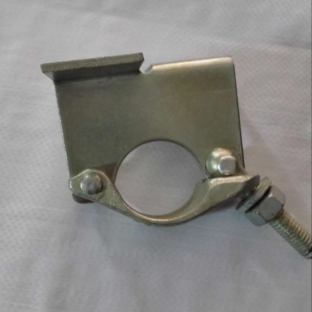scaffolding plank board retaining clamp