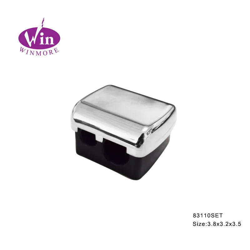 Plastic makeup eye pencil sharpener 2 hole cosmetic eyebrow lipliner pencil sharpener with cover steel blade