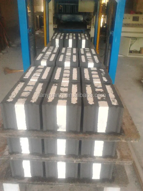 cement concrete blocks with foam eps panel insert making machine ( Huarun Tianyuan factory)