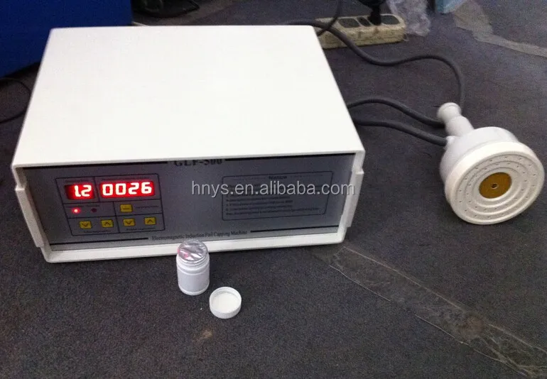 Manual induction heat sealer for bottles