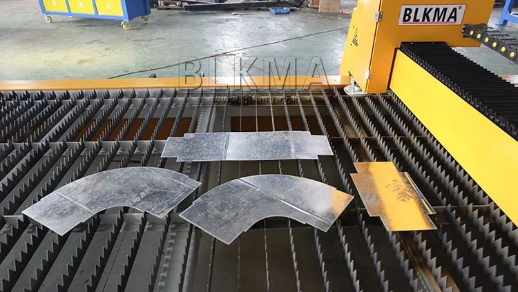 hot sale cnc plasma cutting machine china