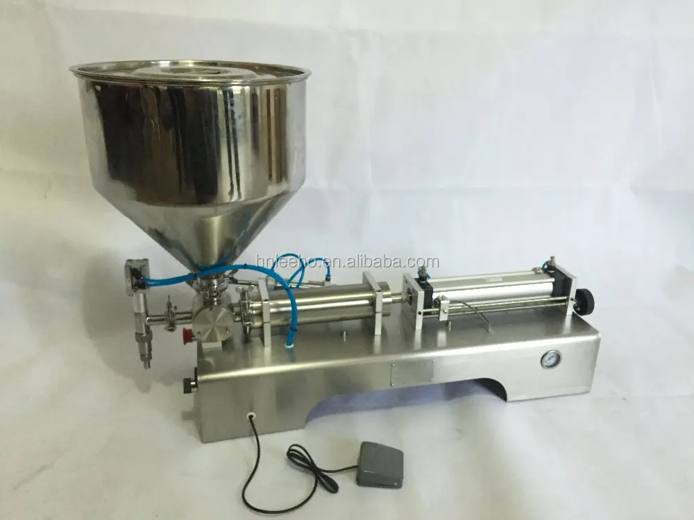 double nozzles liquid filling machine
