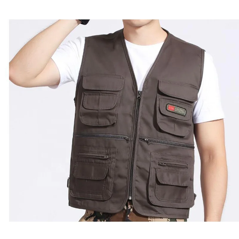 China mans cheap wholesale multi pocket fishing vest for life