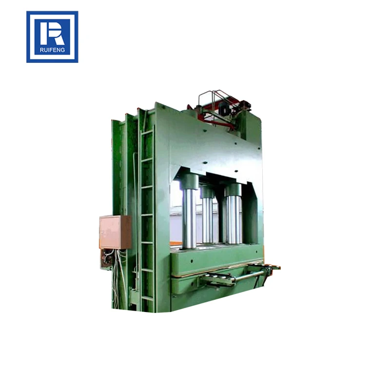 Фанерная машина холодного прессования по заводской цене, Производитель 11 кВт + 7,5 кВт 11 кВт + 7,5 кВт 320*800 мм 1370 мм * 2700 мм ISO9001 RUIFENG 25 МПа