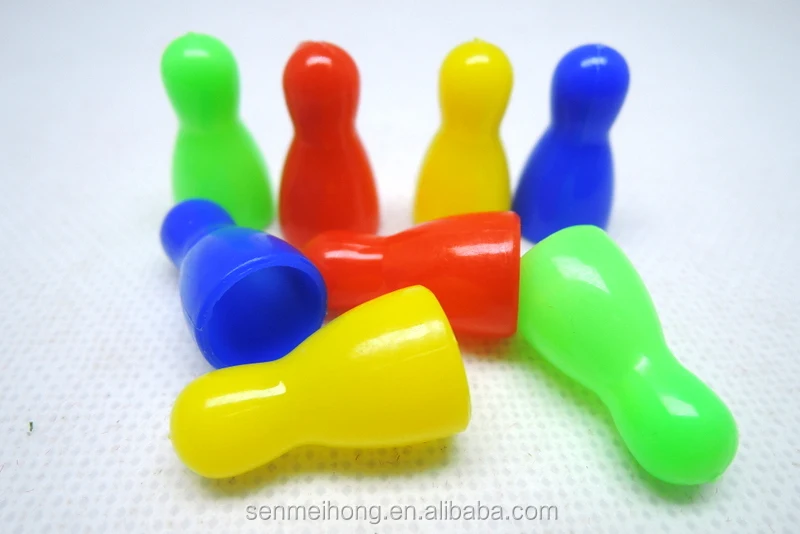 chess game pawn and dice game