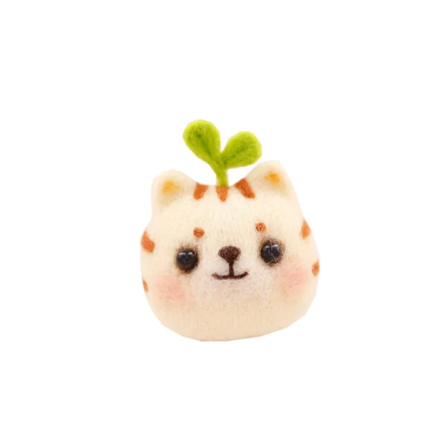 Passed CE High Quality Handicraft Cute 100% Wool Felt Animals for Toys