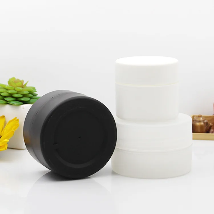 
Wholesale 30g portable skin care cream jar, PP eco-friendly cosmetic cream container in fruit shape 