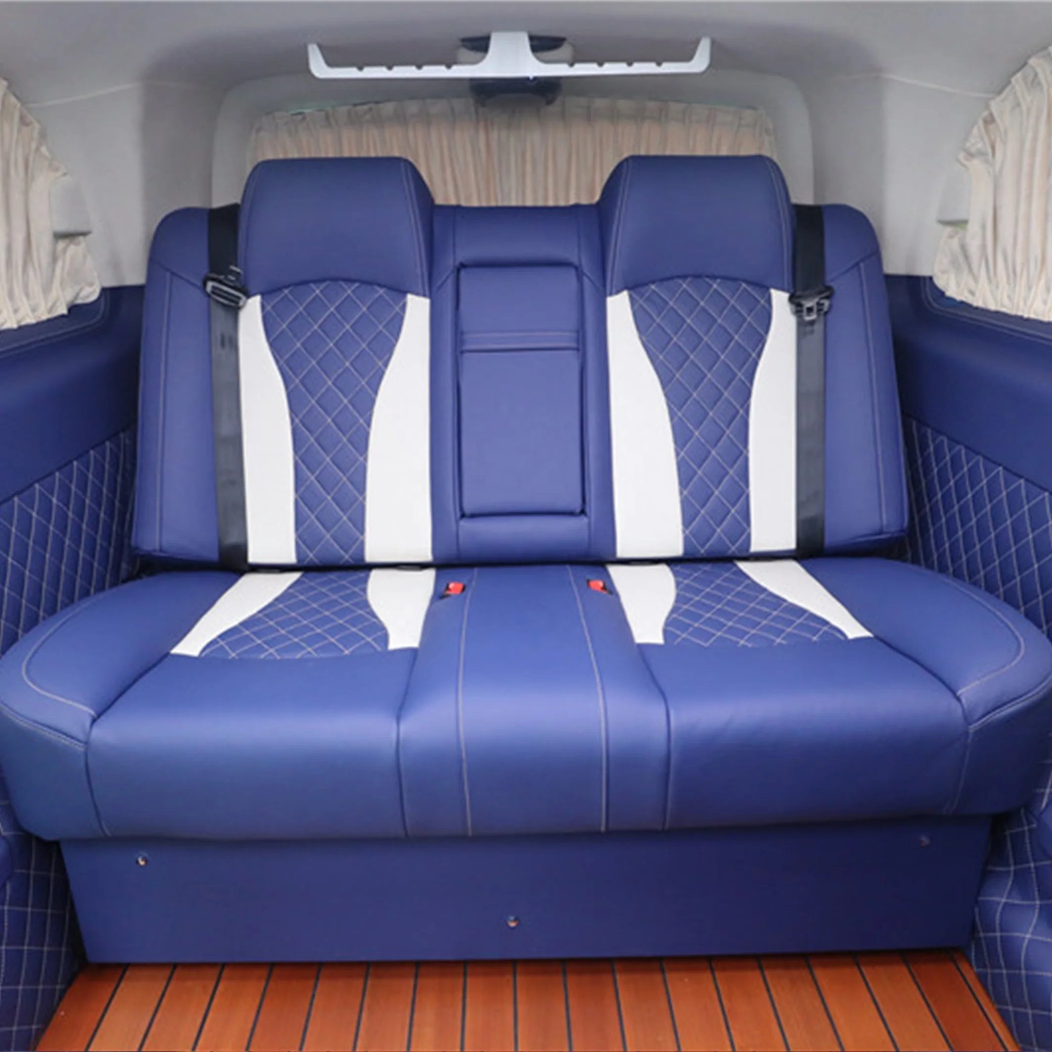 Auto Seat Luxurious three people Car chairs Electric Adjustable Leather For MPV