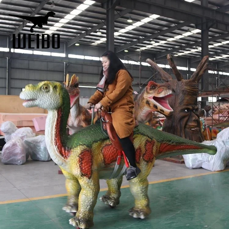 Life size dinosaur simulation walking dinosaur ride
