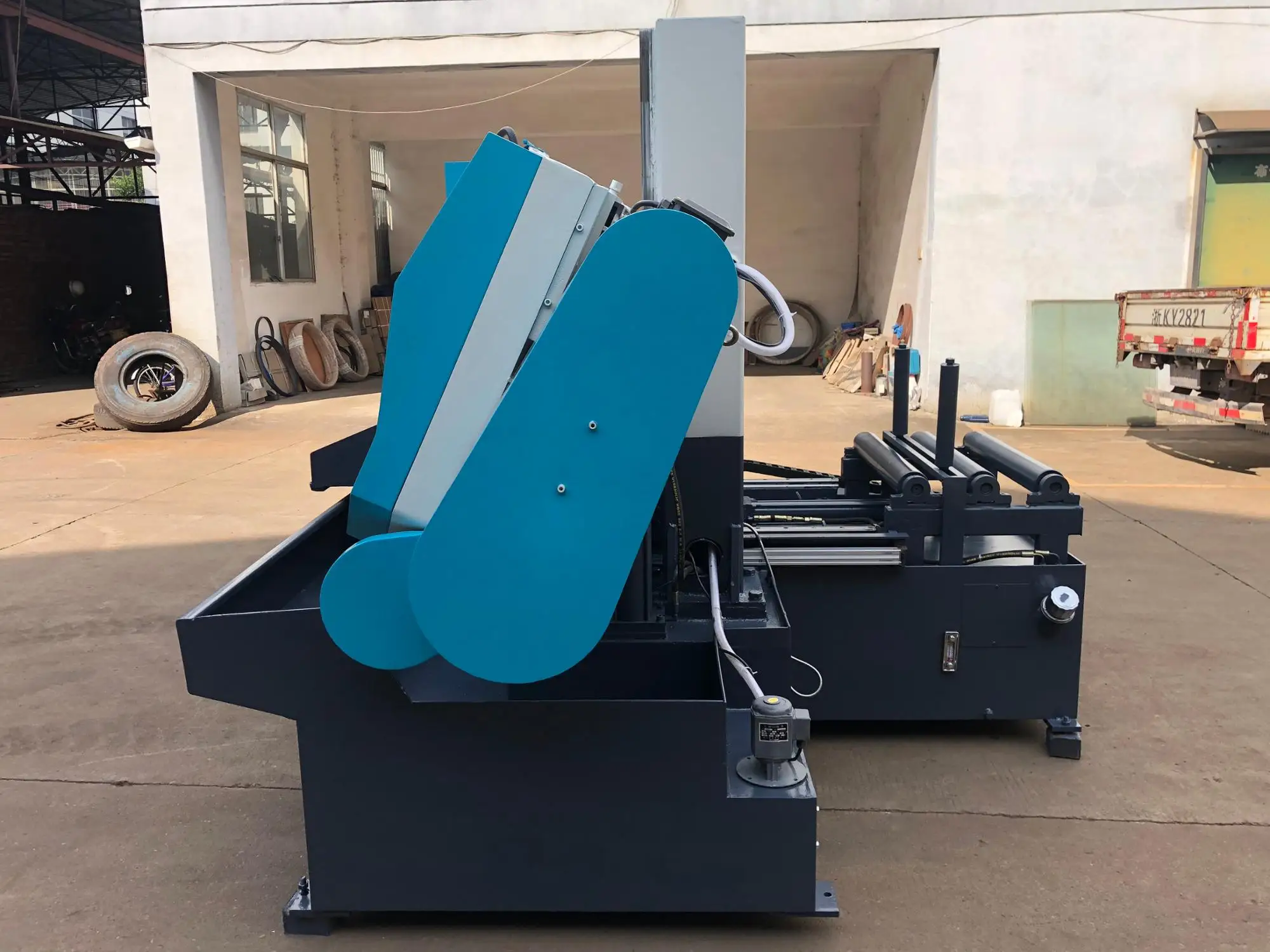 Professional iron steel bar cutting machine GZK4240