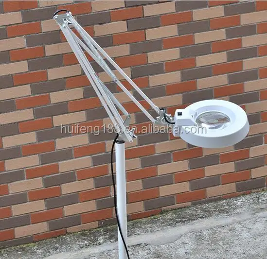 
Beauty Salon Magnifying Lamp 