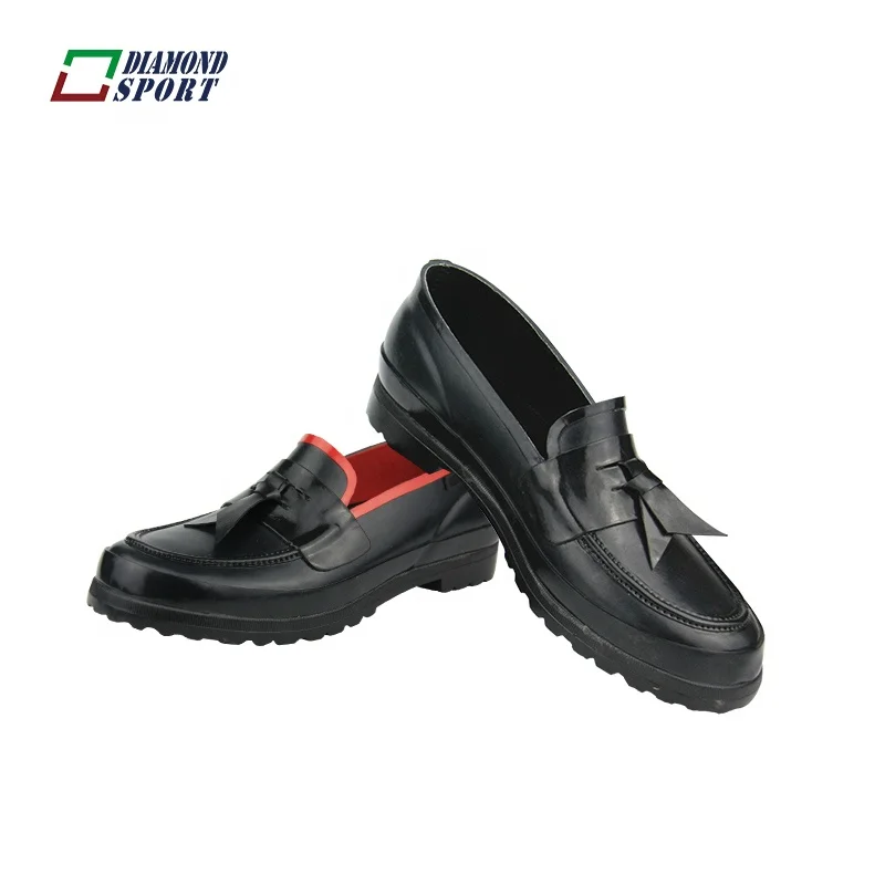 New design walking comfort waterproof rain loafer girls black slip on garden shoes